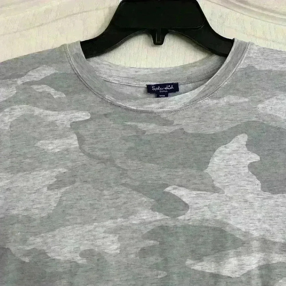 Splendid Camo Top - Picture 2 of 4